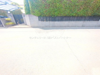 @-