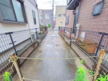 nynʐ^@-