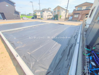 nynʐ^@-