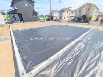 nynʐ^@-
