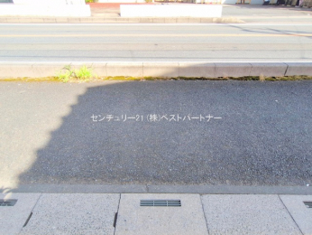 nynʐ^@-
