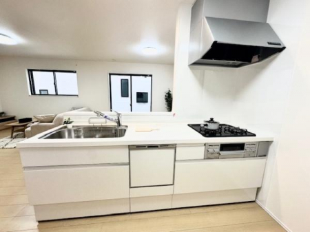 �L�b�`���@A�����@�L�b�`��
�Ζʎ��L�b�`���͐H���E�򐅊��̌^�����ł��B