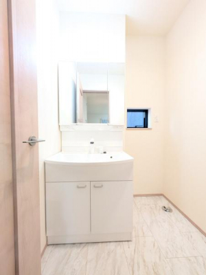 ���̑��@B����
�R�ʋ��t���V�����v�[�h���b�T�[