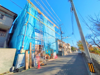 �O�ʓ��H�܂ތ��n�ʐ^�@-