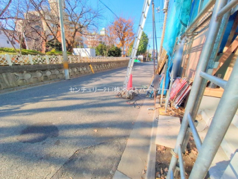 �O�ʓ��H�܂ތ��n�ʐ^�@-