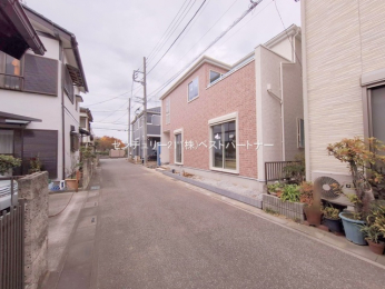 �O�ʓ��H�܂ތ��n�ʐ^�@-