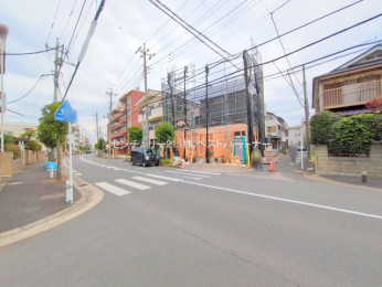 �O�ʓ��H�܂ތ��n�ʐ^�@-