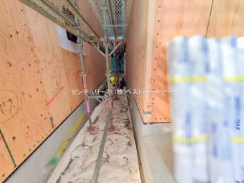 �O�ʓ��H�܂ތ��n�ʐ^�@-