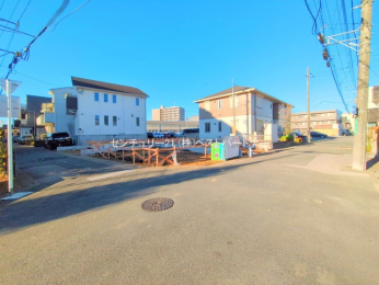 �O�ʓ��H�܂ތ��n�ʐ^�@-