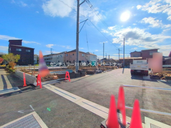 �O�ʓ��H�܂ތ��n�ʐ^�@-