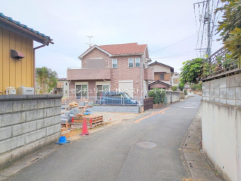 �O�ʓ��H�܂ތ��n�ʐ^�@-