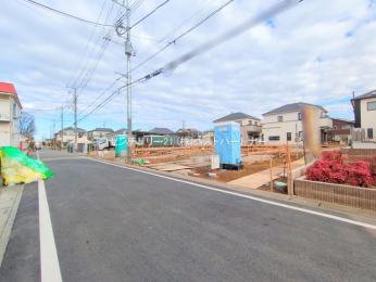 �O�ʓ��H�܂ތ��n�ʐ^�@-