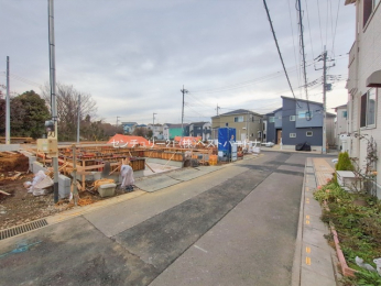 �O�ʓ��H�܂ތ��n�ʐ^�@-