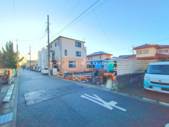 �O�ʓ��H�܂ތ��n�ʐ^�@-