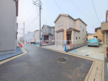 �O�ʓ��H�܂ތ��n�ʐ^�@-