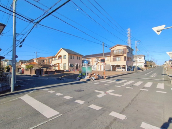 �O�ʓ��H�܂ތ��n�ʐ^�@-