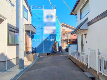 �O�ʓ��H�܂ތ��n�ʐ^�@-