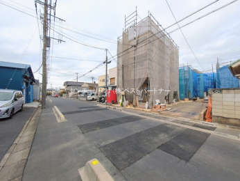 �O�ʓ��H�܂ތ��n�ʐ^�@-