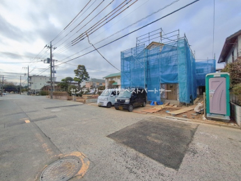 �O�ʓ��H�܂ތ��n�ʐ^�@-