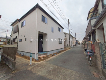 �O�ʓ��H�܂ތ��n�ʐ^�@-