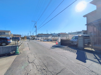 �O�ʓ��H�܂ތ��n�ʐ^�@-