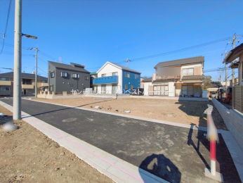 �O�ʓ��H�܂ތ��n�ʐ^�@-