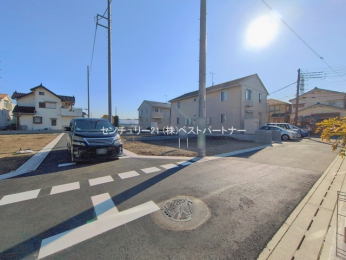 �O�ʓ��H�܂ތ��n�ʐ^�@-