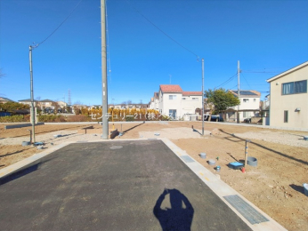 �O�ʓ��H�܂ތ��n�ʐ^�@-