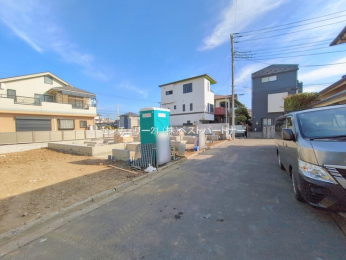 �O�ʓ��H�܂ތ��n�ʐ^�@-