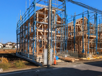 �O�ʓ��H�܂ތ��n�ʐ^�@-