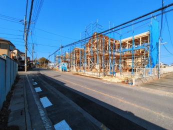 �O�ʓ��H�܂ތ��n�ʐ^�@-