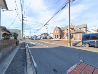 �O�ʓ��H�܂ތ��n�ʐ^�@-