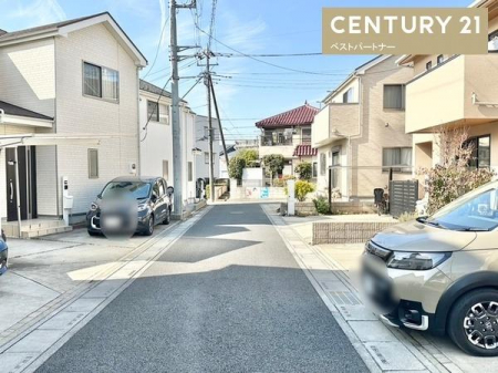 ���̑����n�@�߂��ɂ̓R���r�j��@�X�[�p�[�E�h���b�N�X�g�A�Ȃǂ������Ă����܂���
�J�[�X�p�[�X������Q���@