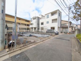 �O�ʓ��H�܂ތ��n�ʐ^�@-