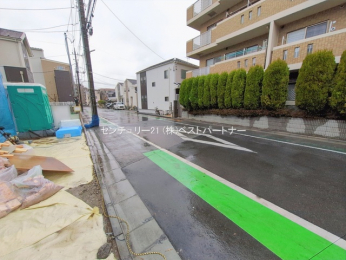 �O�ʓ��H�܂ތ��n�ʐ^�@-