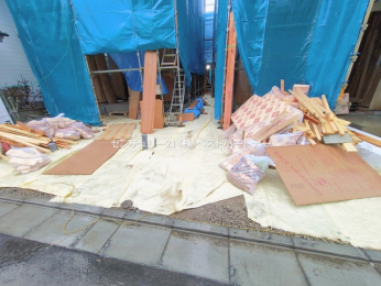 �O�ʓ��H�܂ތ��n�ʐ^�@-