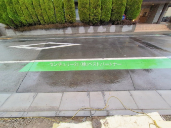 �O�ʓ��H�܂ތ��n�ʐ^�@-