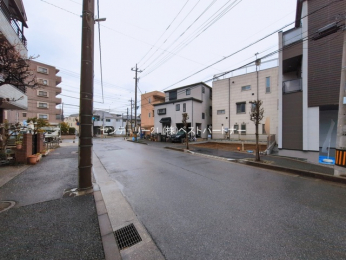 �O�ʓ��H�܂ތ��n�ʐ^�@-