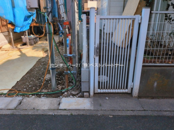 �O�ʓ��H�܂ތ��n�ʐ^�@-