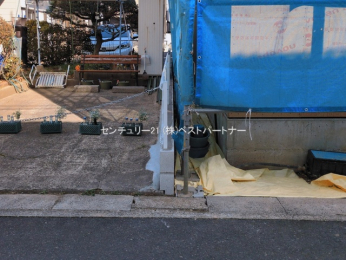 �O�ʓ��H�܂ތ��n�ʐ^�@-