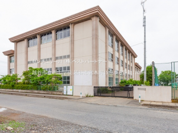 ���ӊ��@�z�J�s�������w�Z1700m