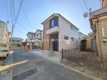 �O�ʓ��H�܂ތ��n�ʐ^�@-