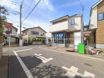 �O�ʓ��H�܂ތ��n�ʐ^�@-