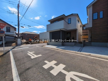 �O�ʓ��H�܂ތ��n�ʐ^�@-