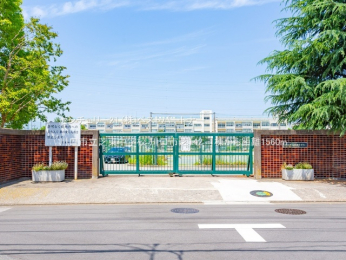 ���ӊ��@����s���œ����w�Z1560m