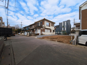 �O�ʓ��H�܂ތ��n�ʐ^�@-