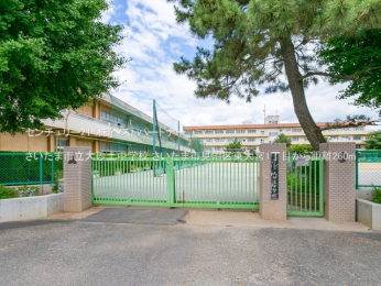 ���ӊ��@�������܎s���卻�y���w�Z260m