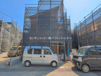 �O�ʓ��H�܂ތ��n�ʐ^�@-