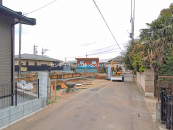 �O�ʓ��H�܂ތ��n�ʐ^�@-