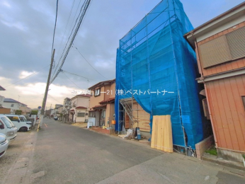 �O�ʓ��H�܂ތ��n�ʐ^�@-